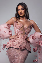 Rhosyn - close up bodice and cut-out detail
