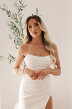 Ivory Pearl Wedding Gown (HIRE)